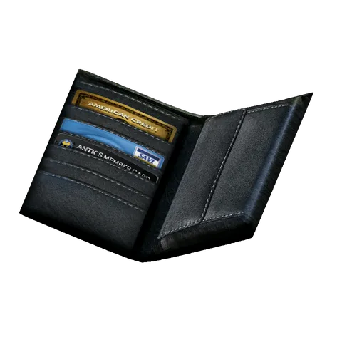 Louis’ wallet with his credit card, from Episode 02